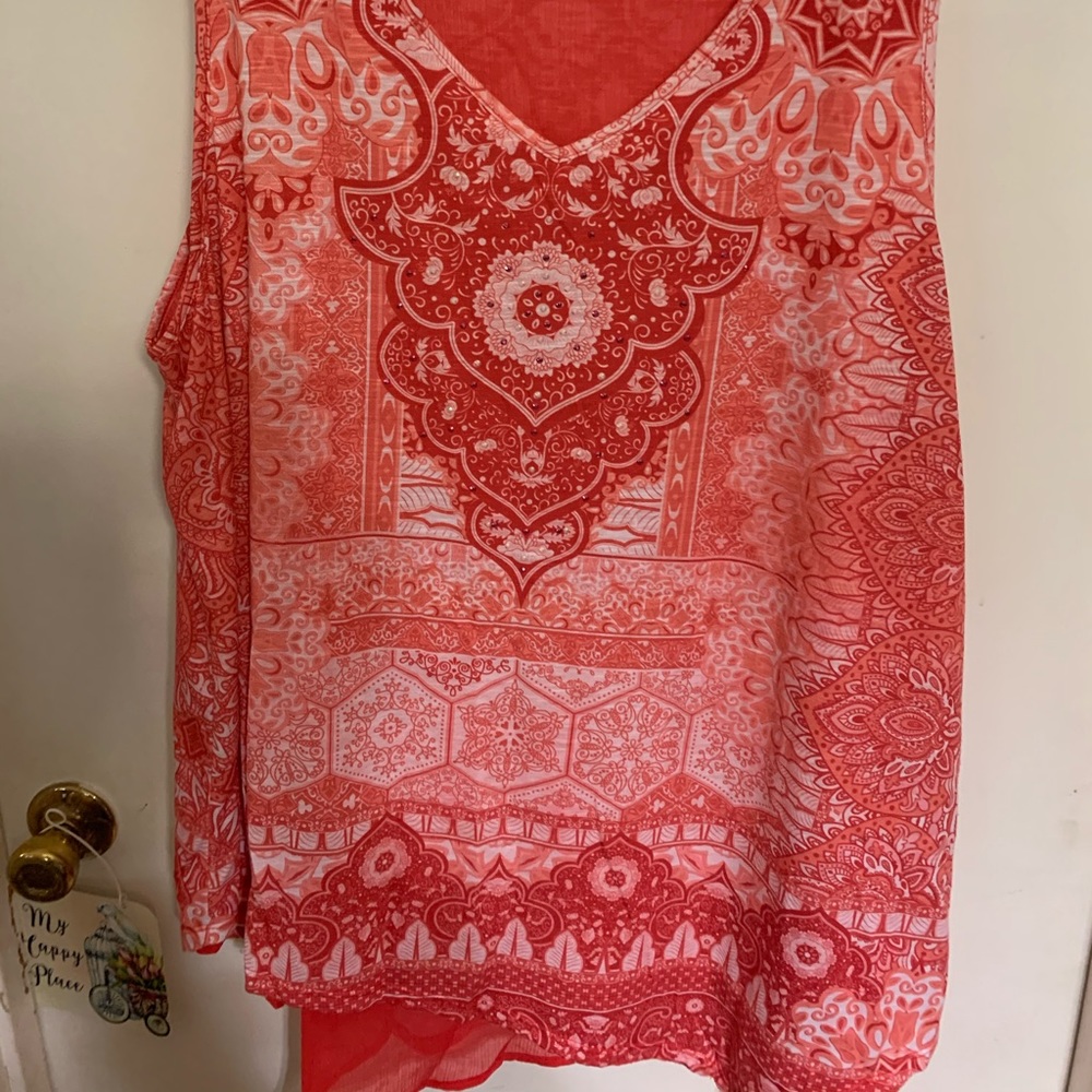 Sleeveless coral top